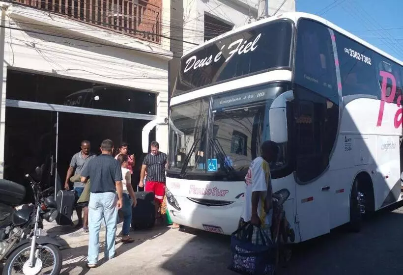 پانسیون Pousada Familia Aparecida