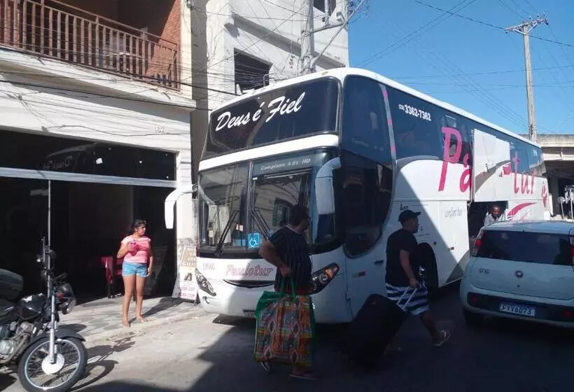 پانسیون Pousada Familia Aparecida