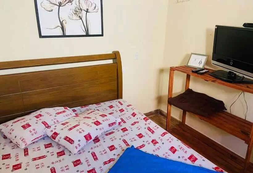 پانسیون Pousada Familia Aparecida