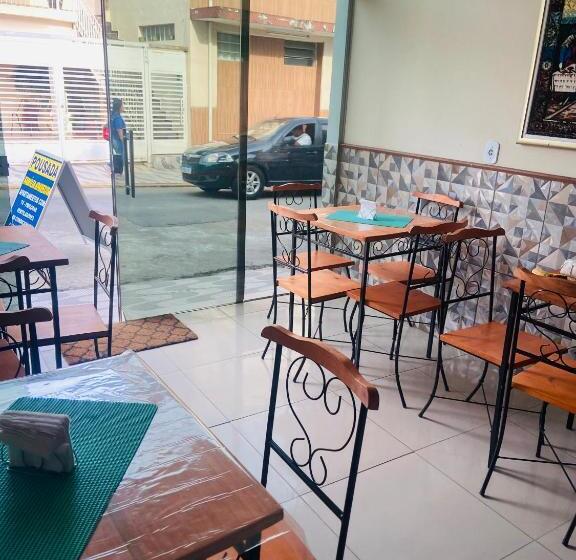 ペンション Pousada Familia Aparecida