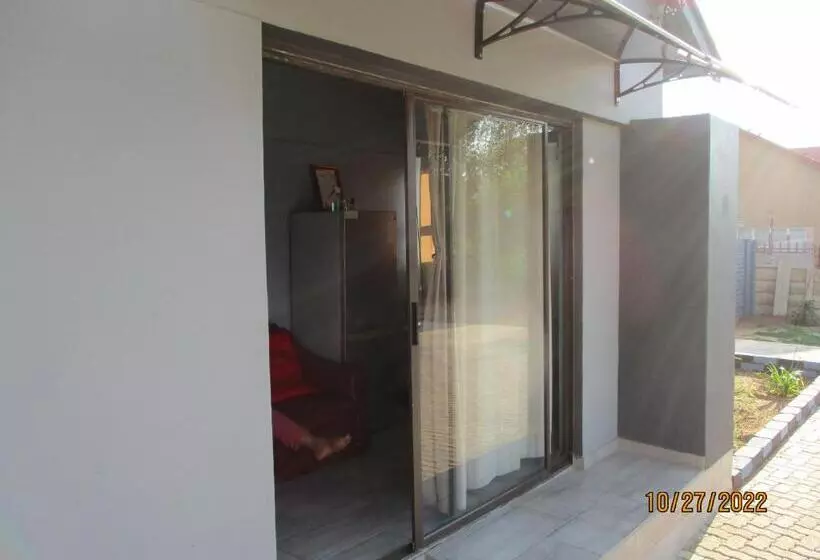 Majatalo Ps Good Time Guest House