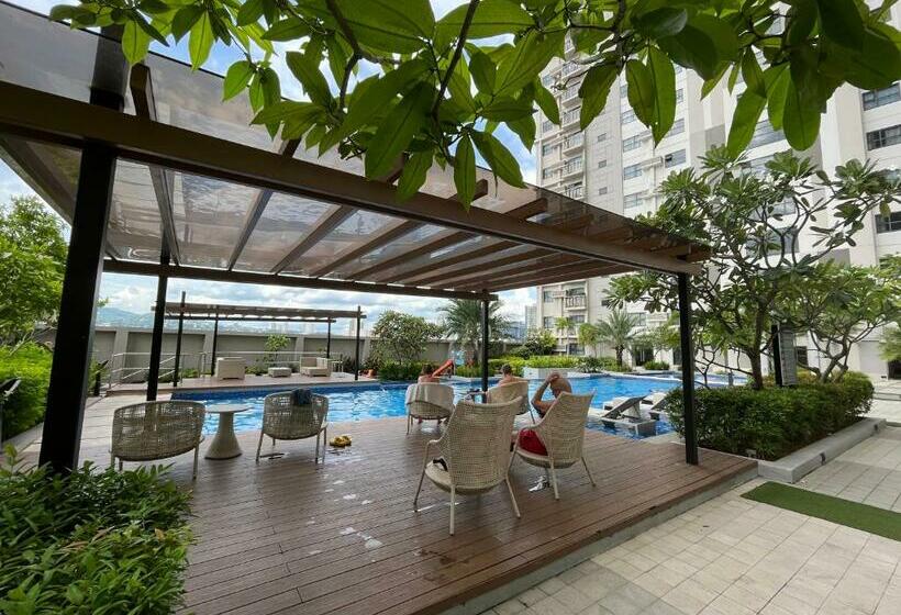 Cebu Condo Staycation Horizons 101