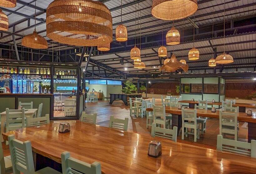 هتل Capri Doradal