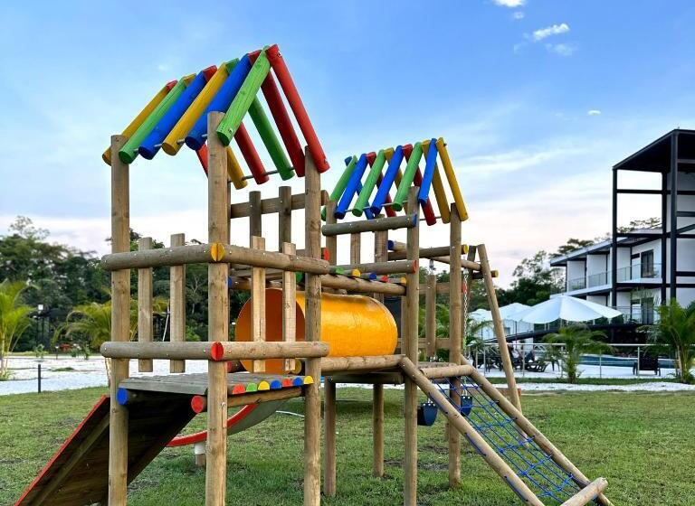 هتل Capri Doradal