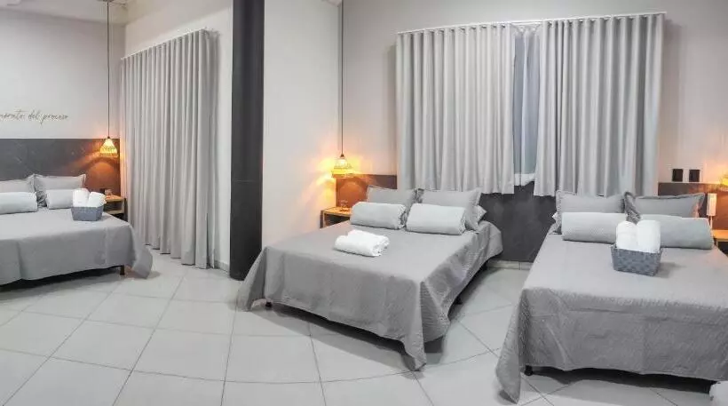 Hotelli Capri Doradal