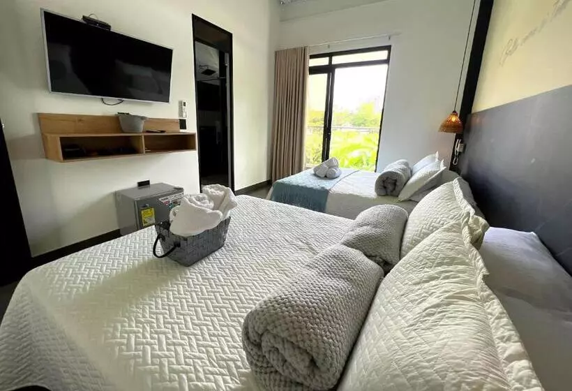 Hotelli Capri Doradal