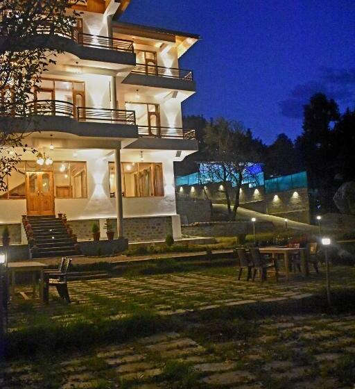 בית מלון כפרי The Landsby Cottages