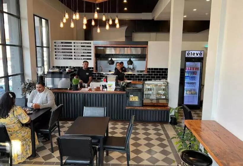 Hotelli Toorak Central