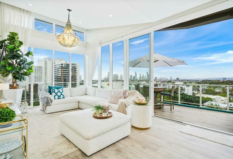 Marque Penthouse Gclr