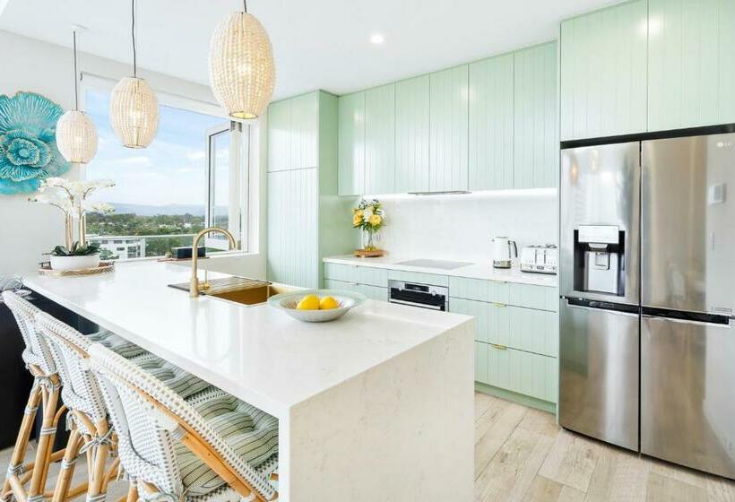 Marque Penthouse Gclr