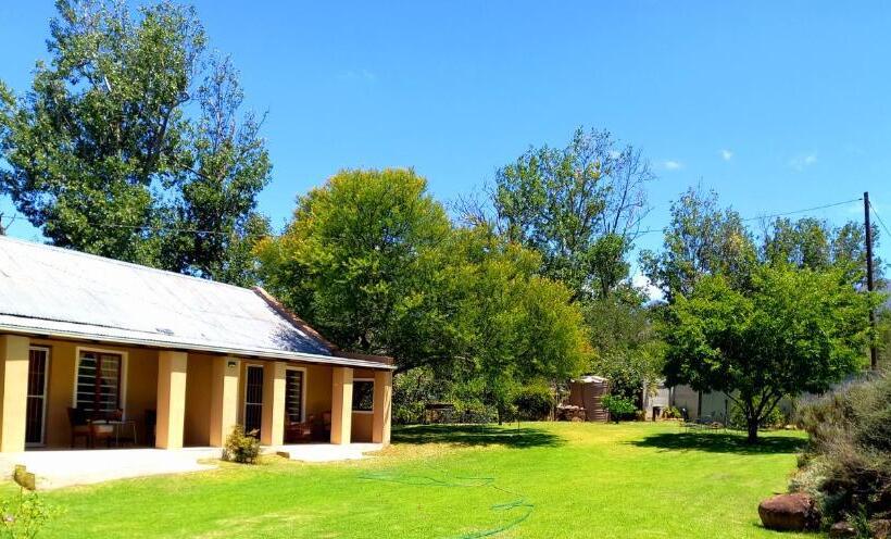 Пансион Aloe Valley Retreat