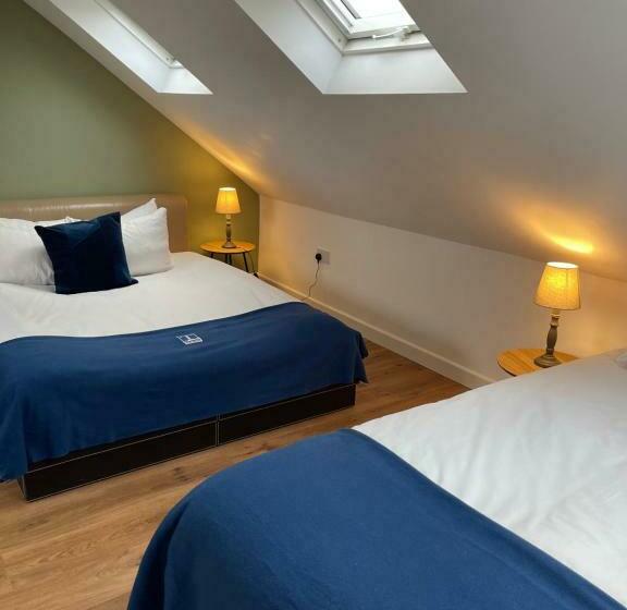 Pansiyon Cambridge Studios And Suites By Tas Accommodations