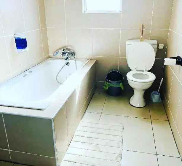 ペンション Cozy Corner Guesthouse