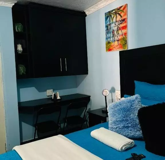 پانسیون Duvha Guesthouse