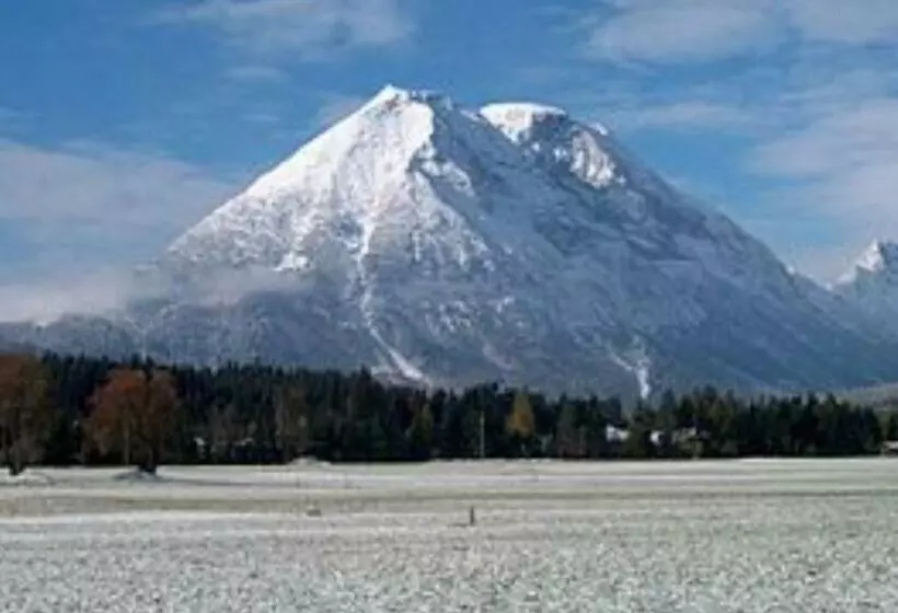 ユースホステル Landgasthaus Birkegg