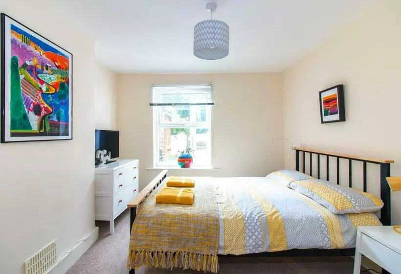 ベッドアンドブレックファースト Bradstone Garden Retreat