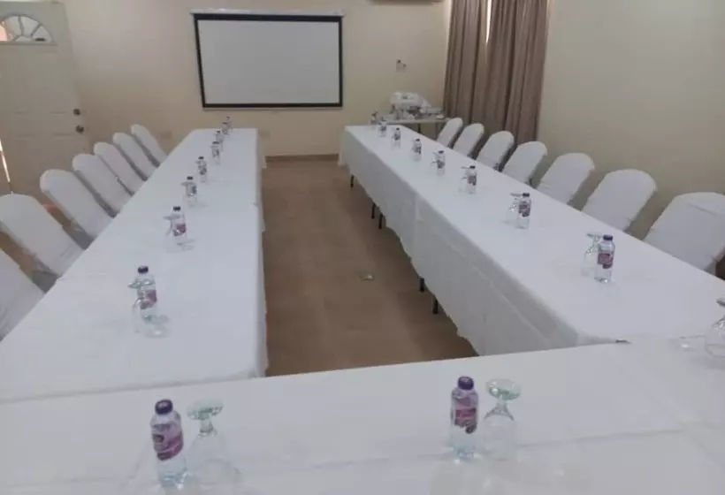 ベッドアンドブレックファースト Brown Hills Residences