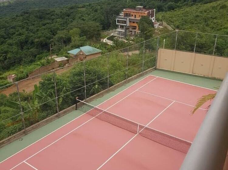 ベッドアンドブレックファースト Brown Hills Residences