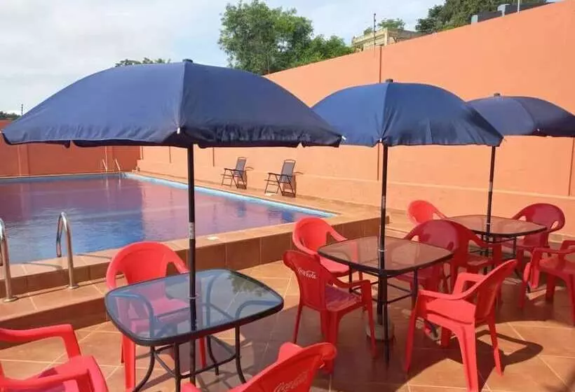 ベッドアンドブレックファースト Brown Hills Residences