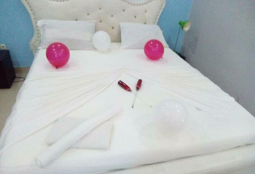 تختخواب و صبحانه Oasi Residencial