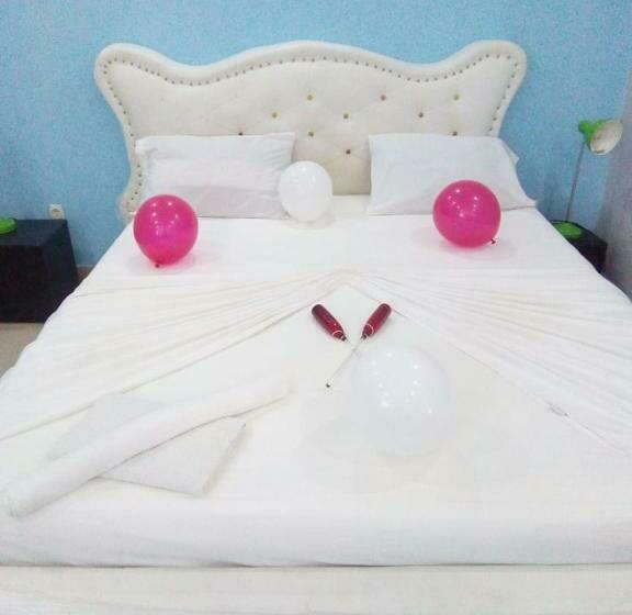 تختخواب و صبحانه Oasi Residencial