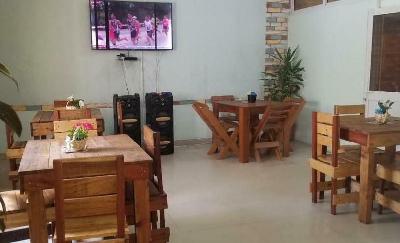 تختخواب و صبحانه Oasi Residencial