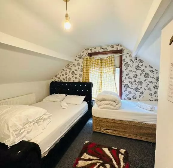 ベッドアンドブレックファースト Unique Private Rooms