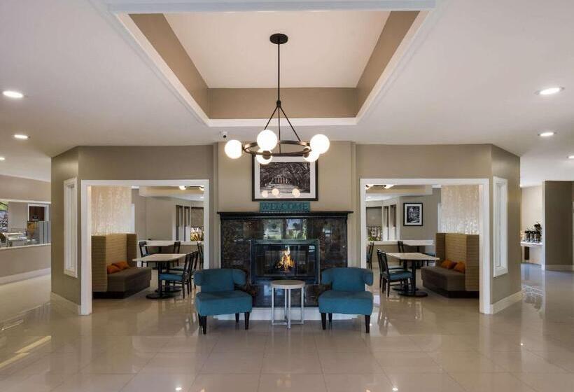 فندق Mainstay Suites Savannah Midtown