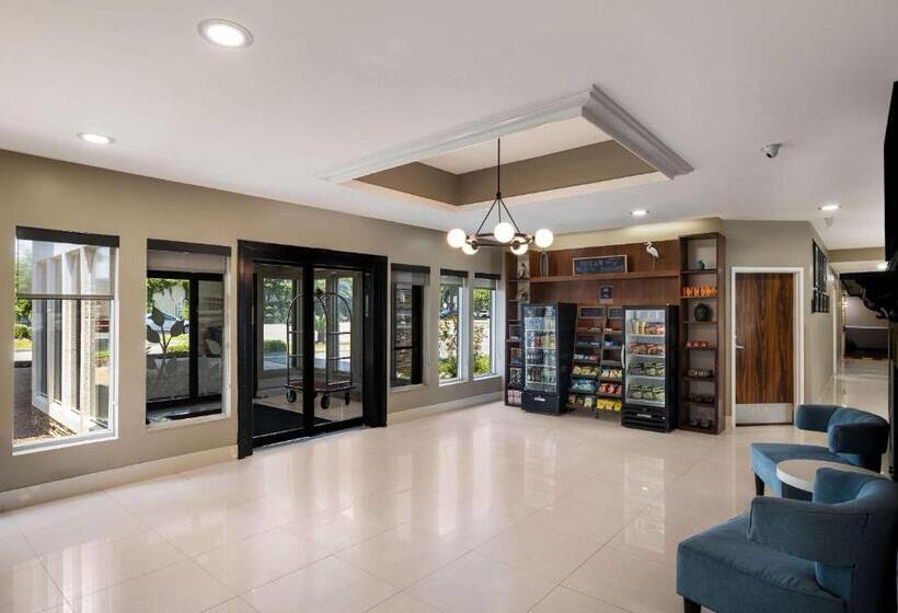 فندق Mainstay Suites Savannah Midtown