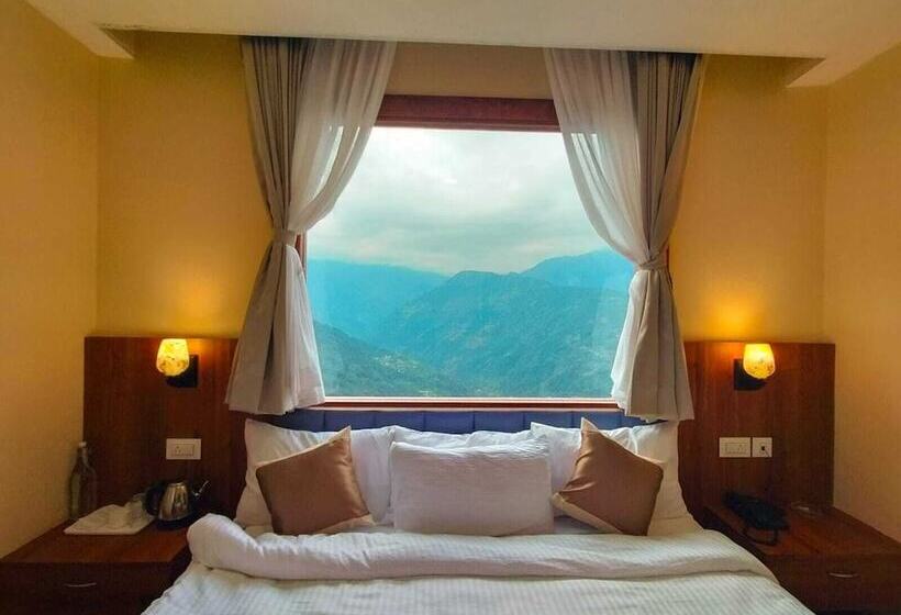 בית מלון כפרי Sila Norphel Pelling