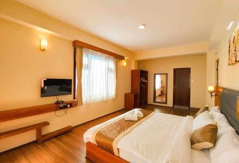 בית מלון כפרי Sila Norphel Pelling