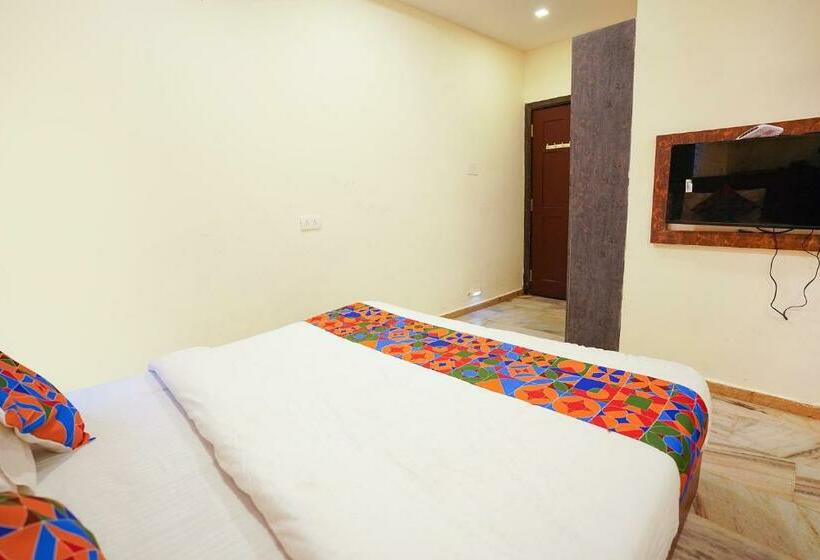 בית מלון כפרי Collection O 701743 Yash Inn