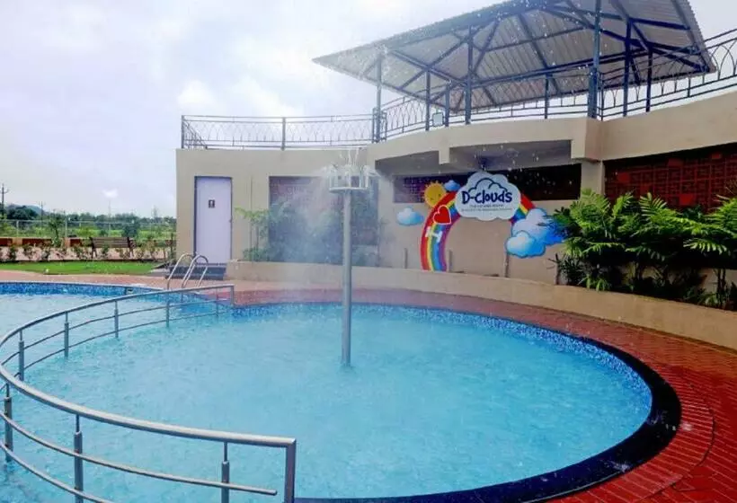 Resort D Clouds Pure Veg, Gaganbawada