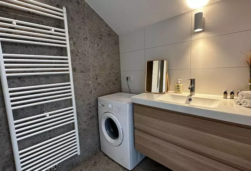 Oneluxstay Near Fashion District