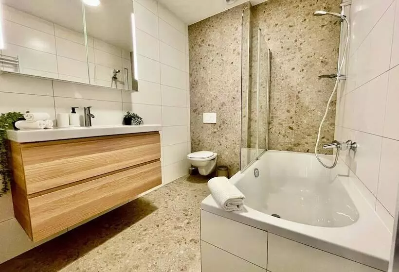 Oneluxstay Near Fashion District