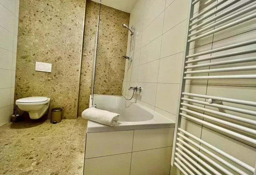 Oneluxstay Near Fashion District