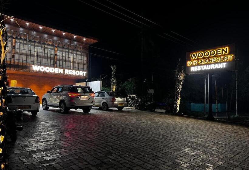 Wooden Ecr Sea Resort