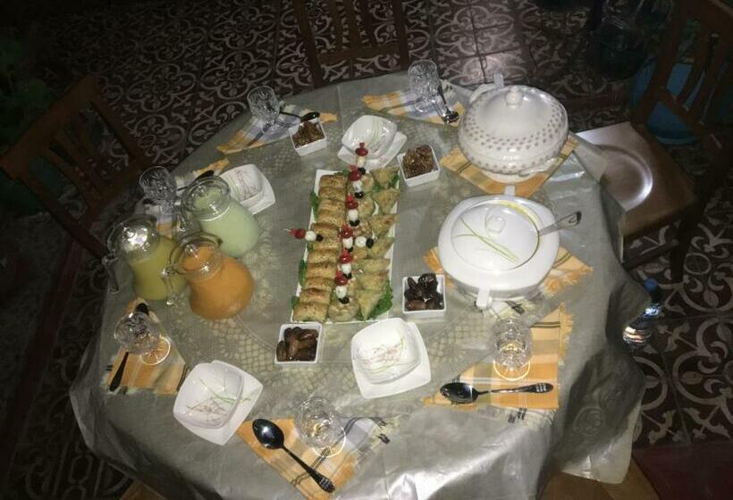 هاستل Riad Asrrir