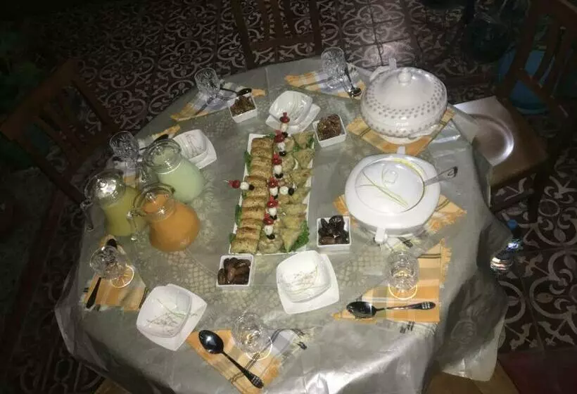 هاستل Riad Asrrir
