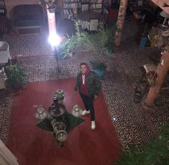 هاستل Riad Asrrir