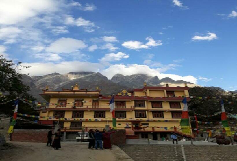 צימר Monal Residency By Stayapart