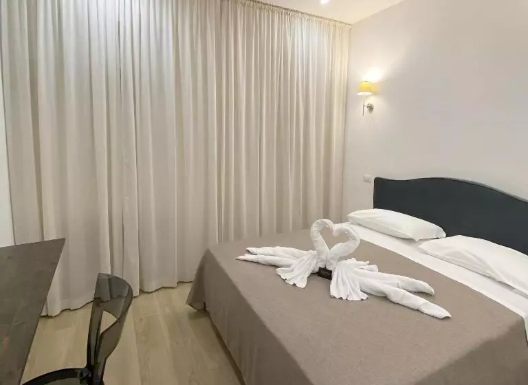 Gualtieri B&b   Luxurys
