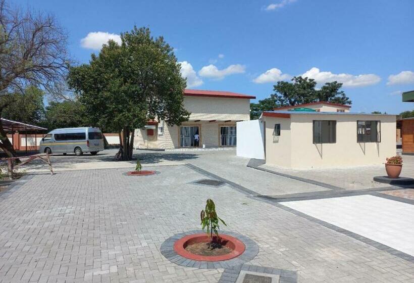 בית מלון כפרי 4th Avenue Themepark & Lodge