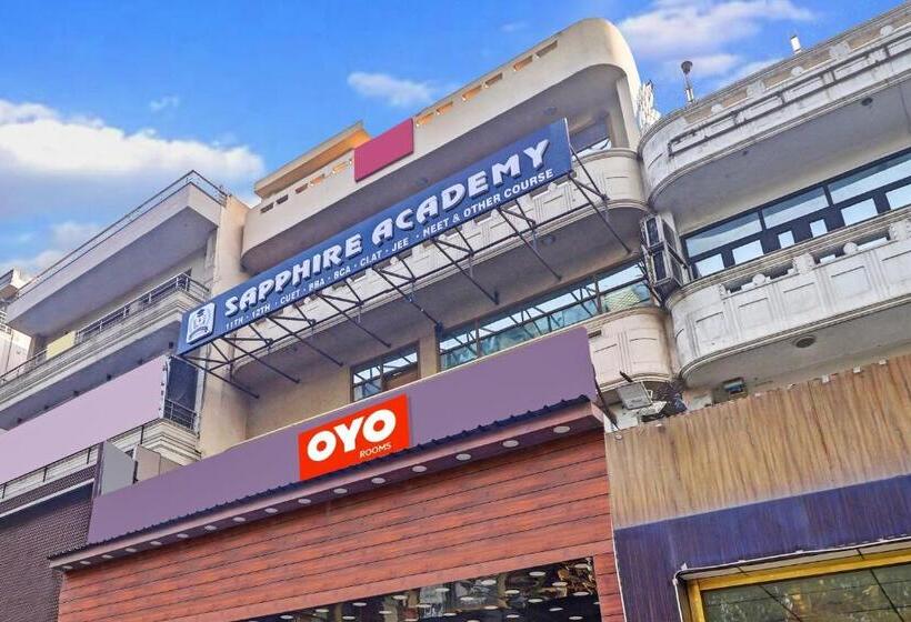 ホテル Oyo Flagship 70269  S P Residency