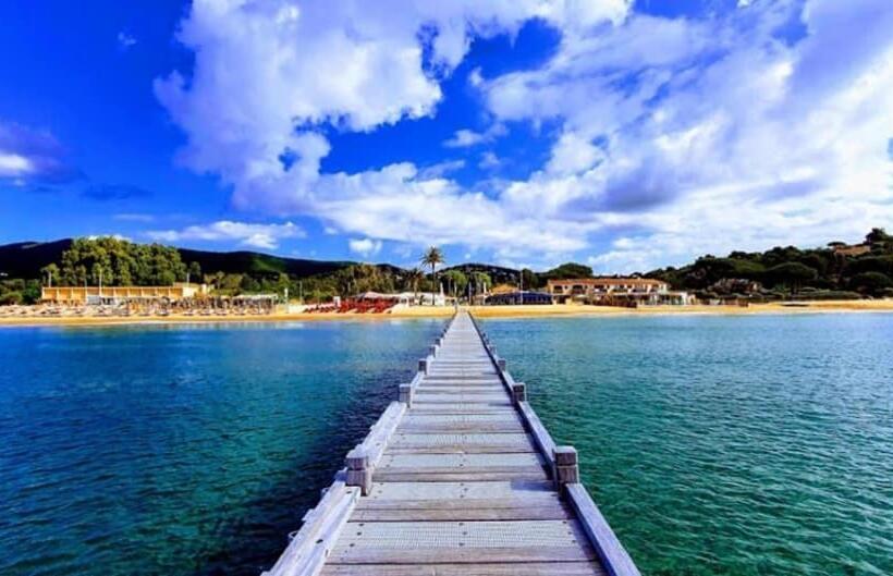 پانسیون Le Demeure De Poulpican Chambre La Grotte Jacuzzi Charme Romantique Terrasse Privée 300m Plage Et Re