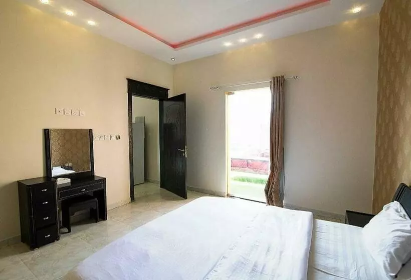 Alremal Resort