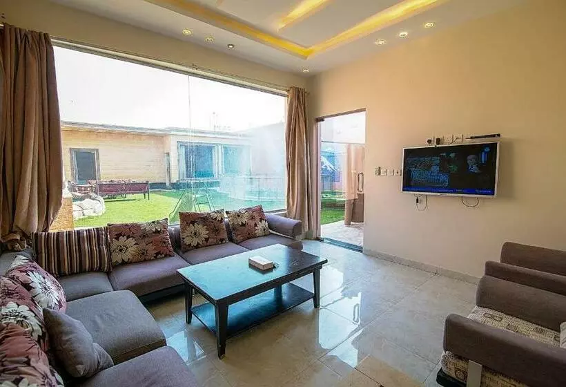 Alremal Resort