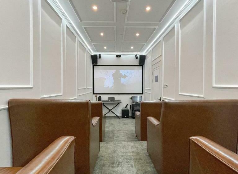 Hangzhou Lighting Lanshan Youth Hostel