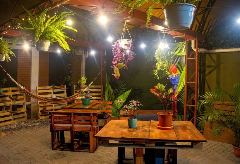 بنسيون Eco Hotel Puerto Urbano