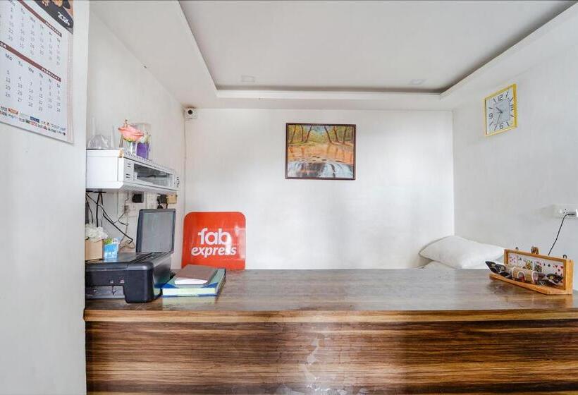 Super Hotel O Vijaynagar Road Formerly Anmol Peace Stay